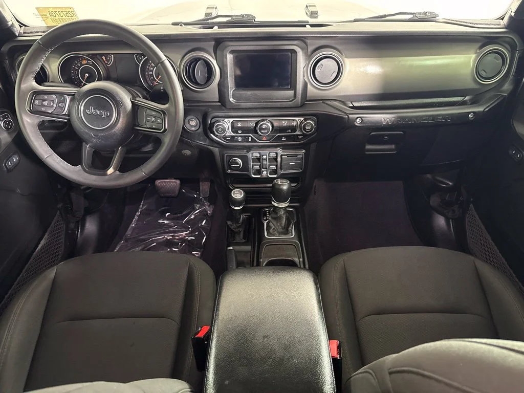 Used 2023 Gray Jeep Sport S image 12