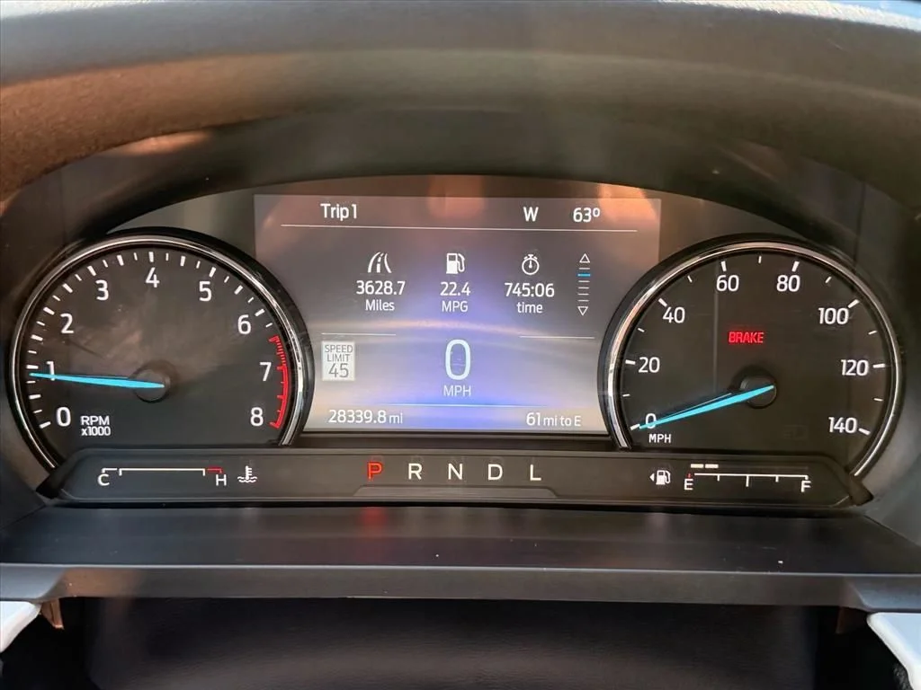 Used 2023 Silver Ford XLT image 22