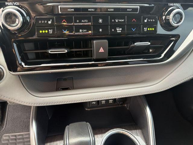 Certified Used 2021 MAGNETIC GRAY MET. Toyota  image 22