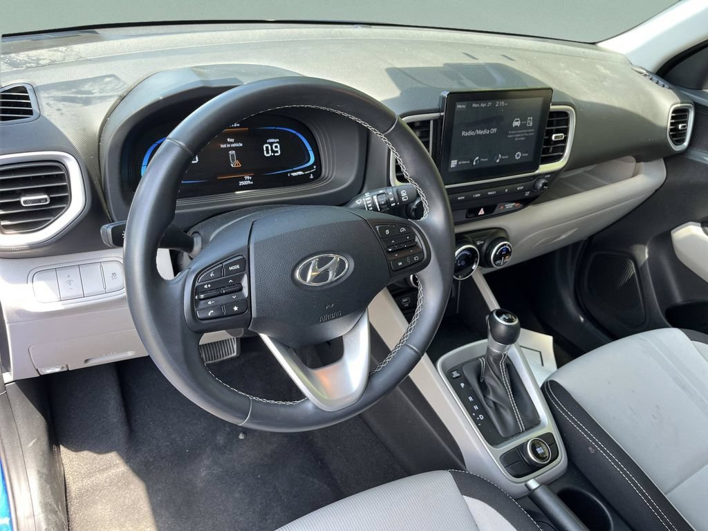 Used 2025 Intense Blue Hyundai SEL image 14