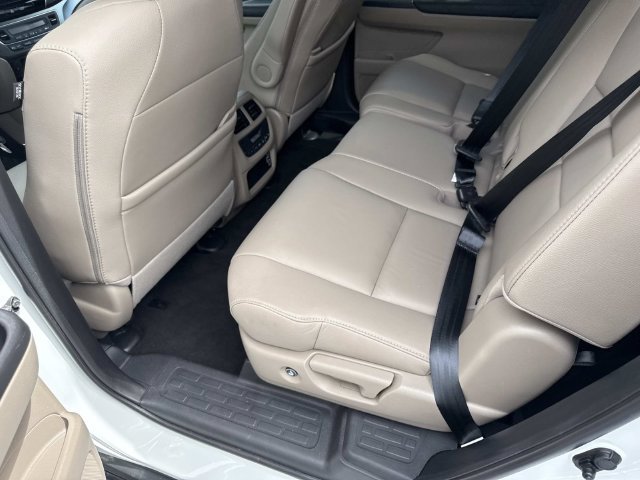 Used 2021  Honda EX-L image 13
