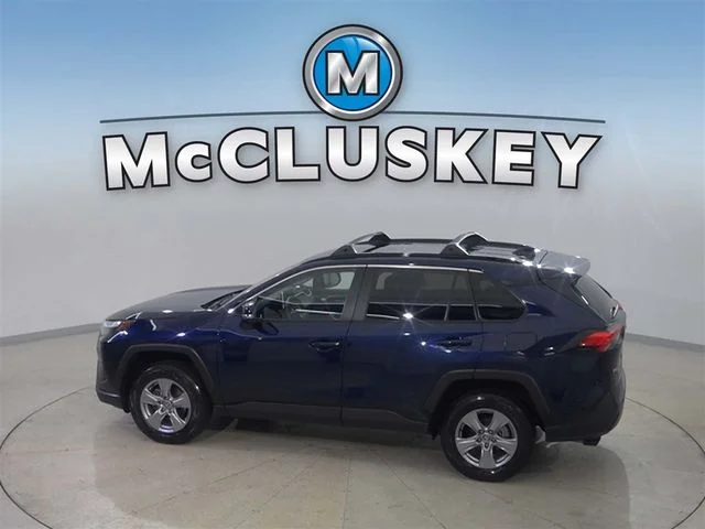 2024 Toyota RAV4 XLE - Photo 10