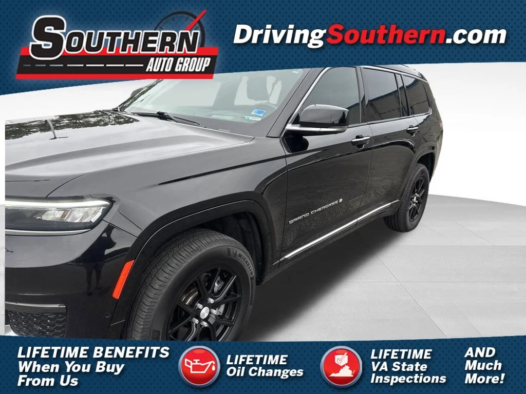 Used 2021 Black Jeep Summit image 1