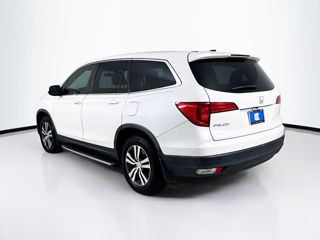 Certified Used 2017 White Diamond Pearl Honda EX image 5