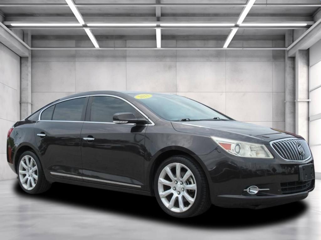 2013 Buick LaCrosse Touring's photo