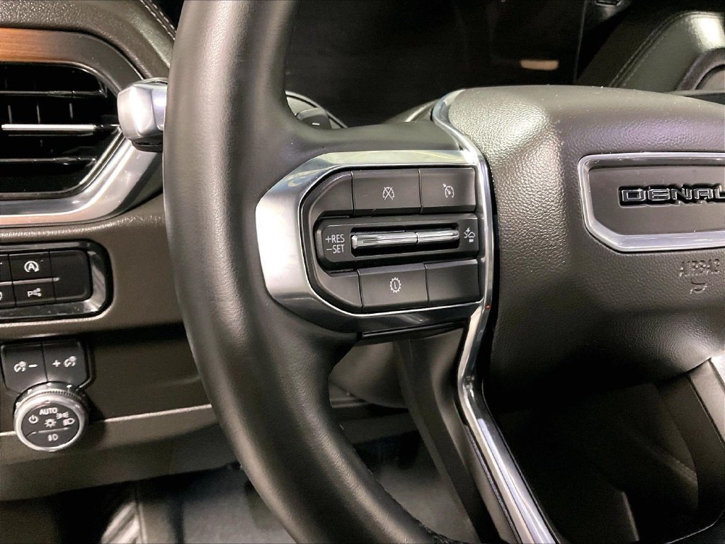 Used 2025 Black GMC Denali image 23