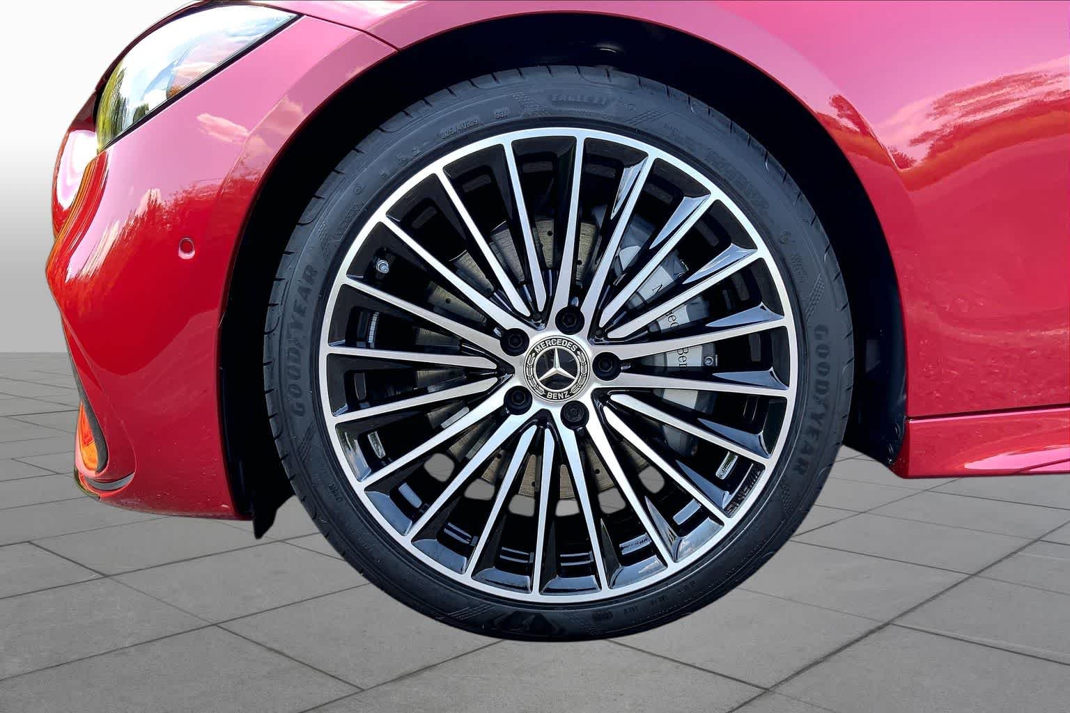New 2025 MANUFAKTUR Patagonia Red Metallic Mercedes-Benz C 300 image 11