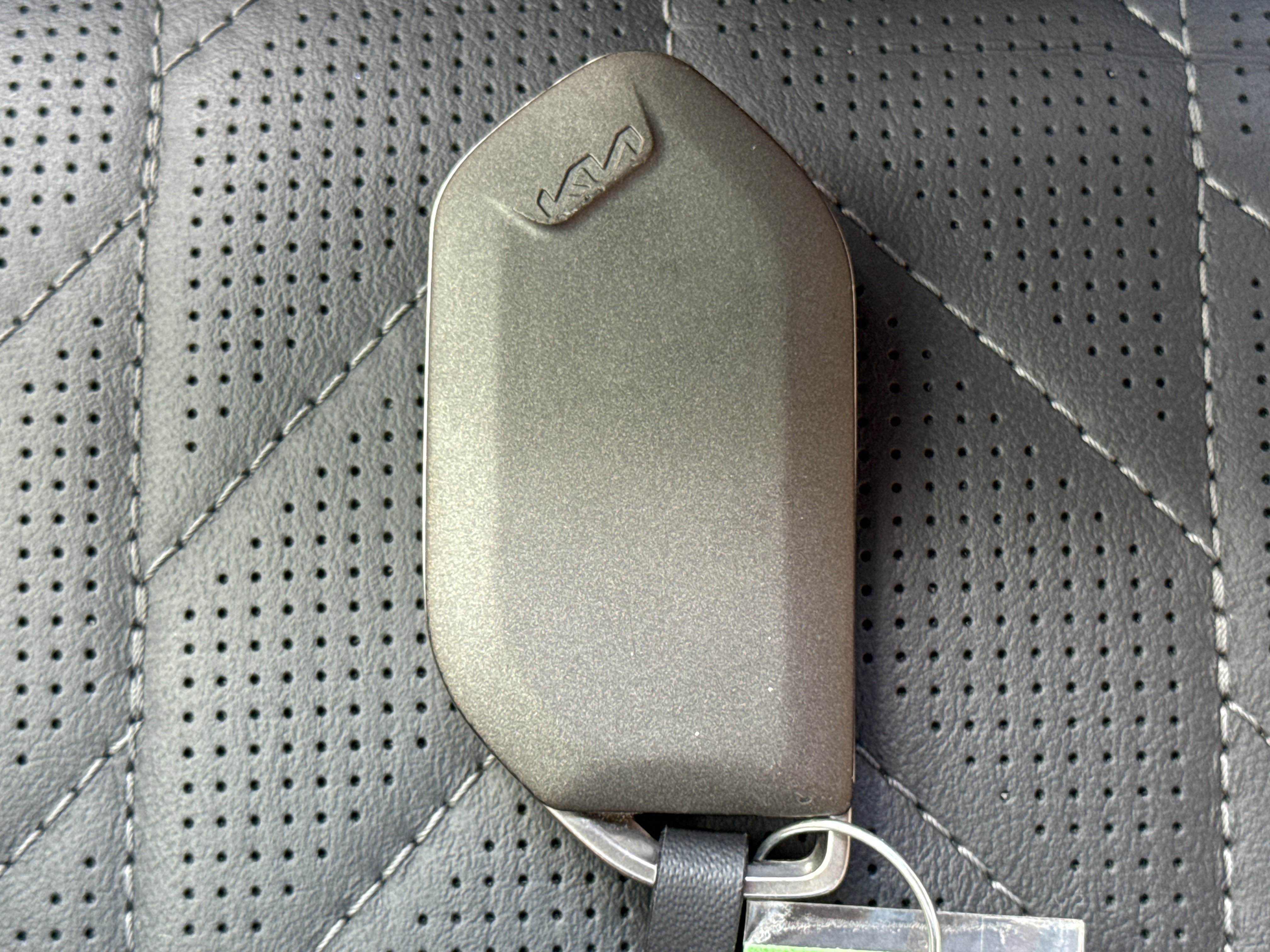 Used 2024 Glacial White Pearl Kia SX Prestige X-Pro AWD image 29