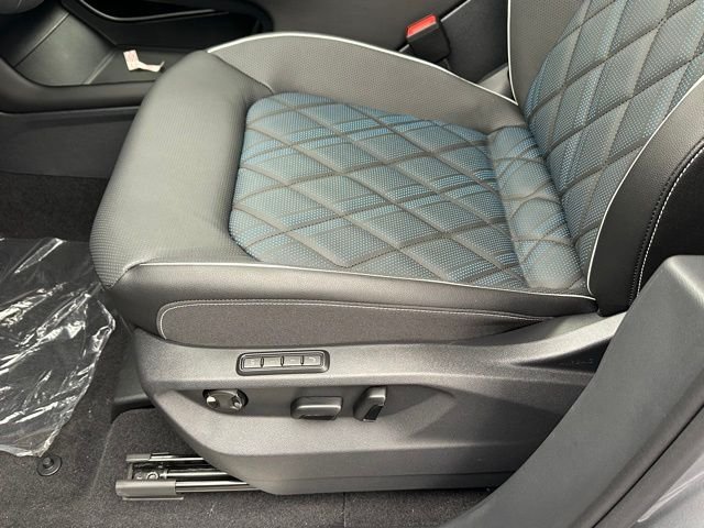 New 2026 Silver Mist Metallic Volkswagen 2.0T SEL Premium R-Line image 28