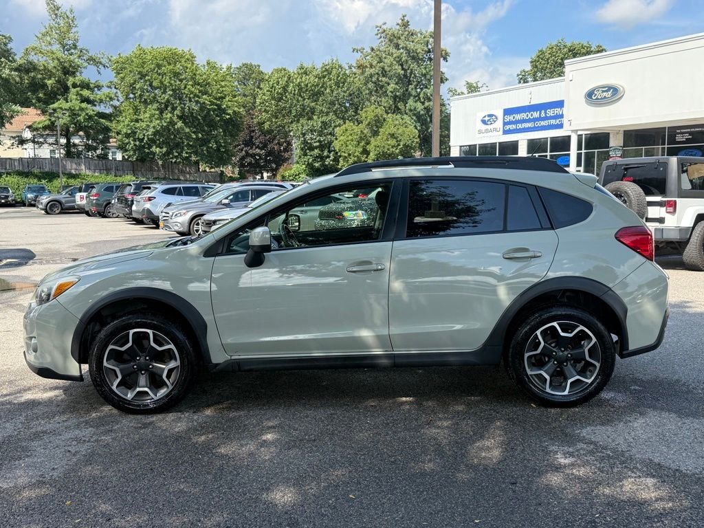 Used 2014 Beige Subaru 2.0i Limited image 5