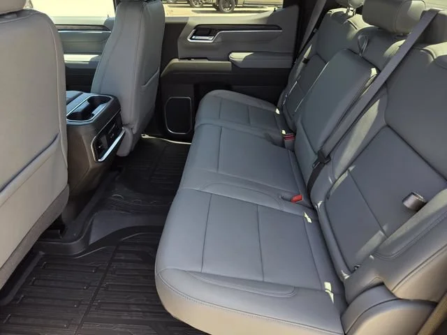 New 2026 Onyx Black GMC SLT image 31
