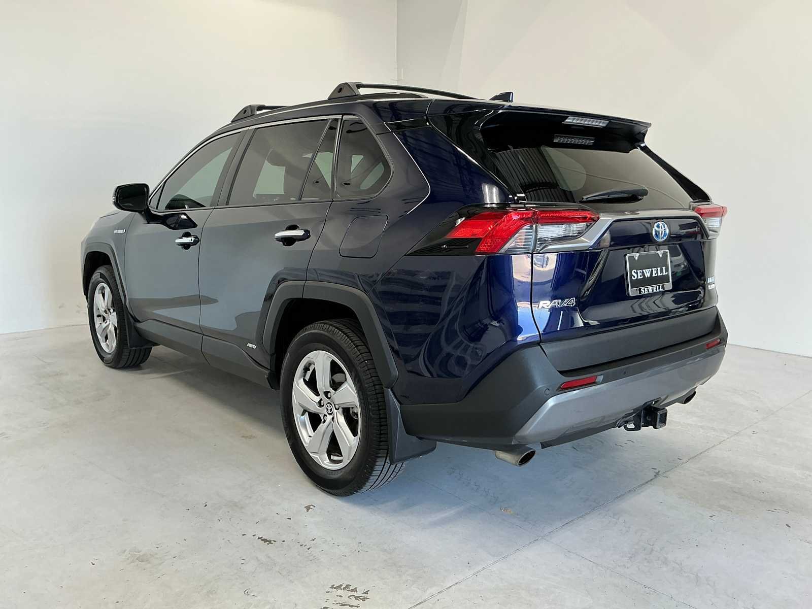 Used 2021 Blueprint Toyota Hybrid Limited image 6