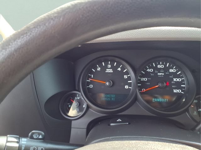 Used 2013 SILVER ICE METALLIC Chevrolet LS image 6