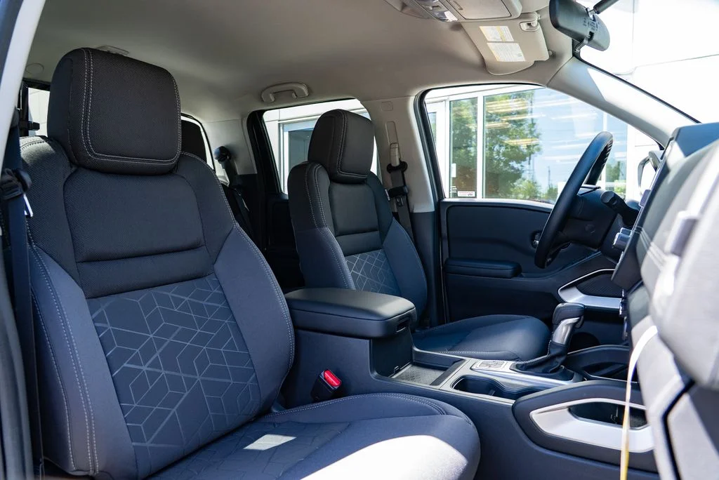 New 2026 Glacier White Nissan Crew Cab SV Long Bed image 27