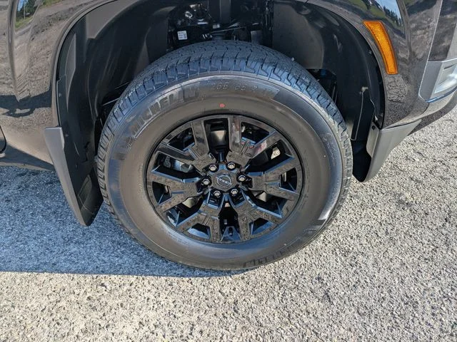 New 2026 Super Black Nissan Crew Cab SV image 11