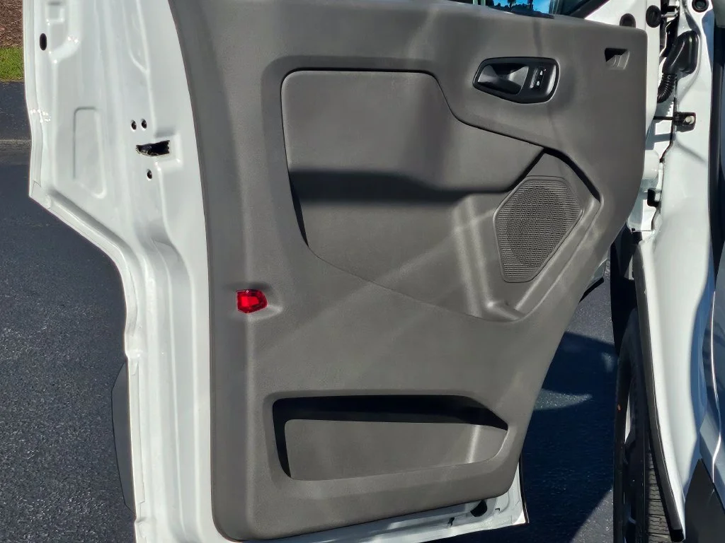 New 2027 Oxford White Ford Cargo Van image 30