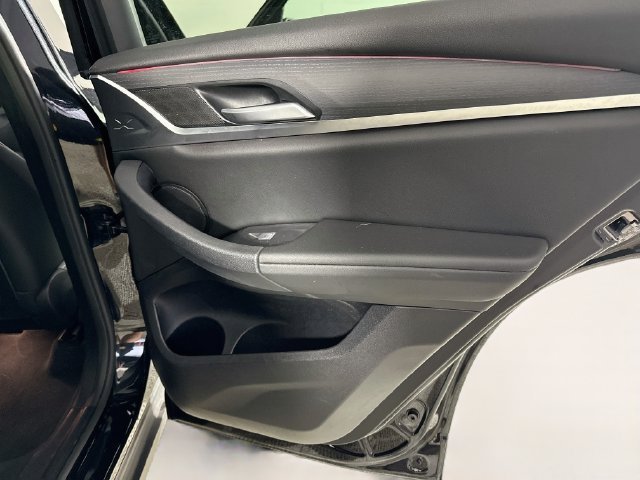 Used 2024 Black Sapphire Metallic BMW sDrive30i image 24