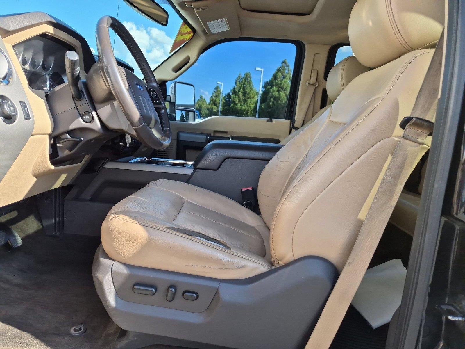 Used 2016 Shadow Black Ford Lariat image 18