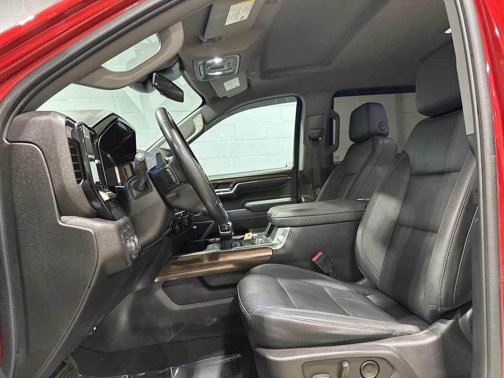 2024 Chevrolet Silverado 1500 RST - Photo 13