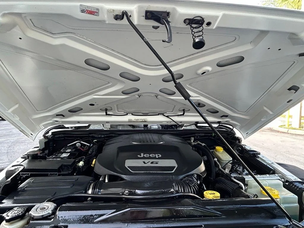 Used 2017 White Jeep Sport image 24