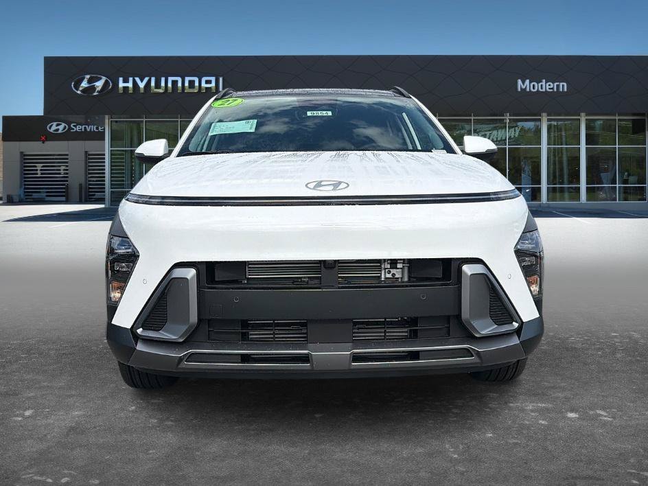 New 2027 Atlas White Hyundai Limited FWD image 2