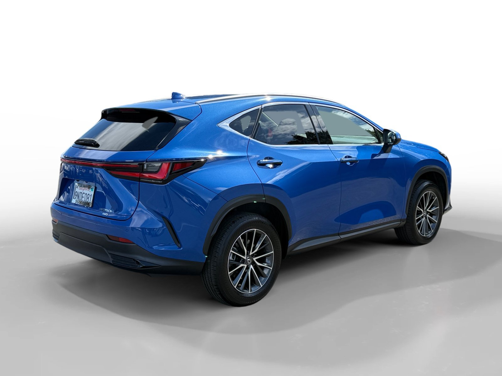 Used 2025 Grecian Water Lexus 350h Premium image 5