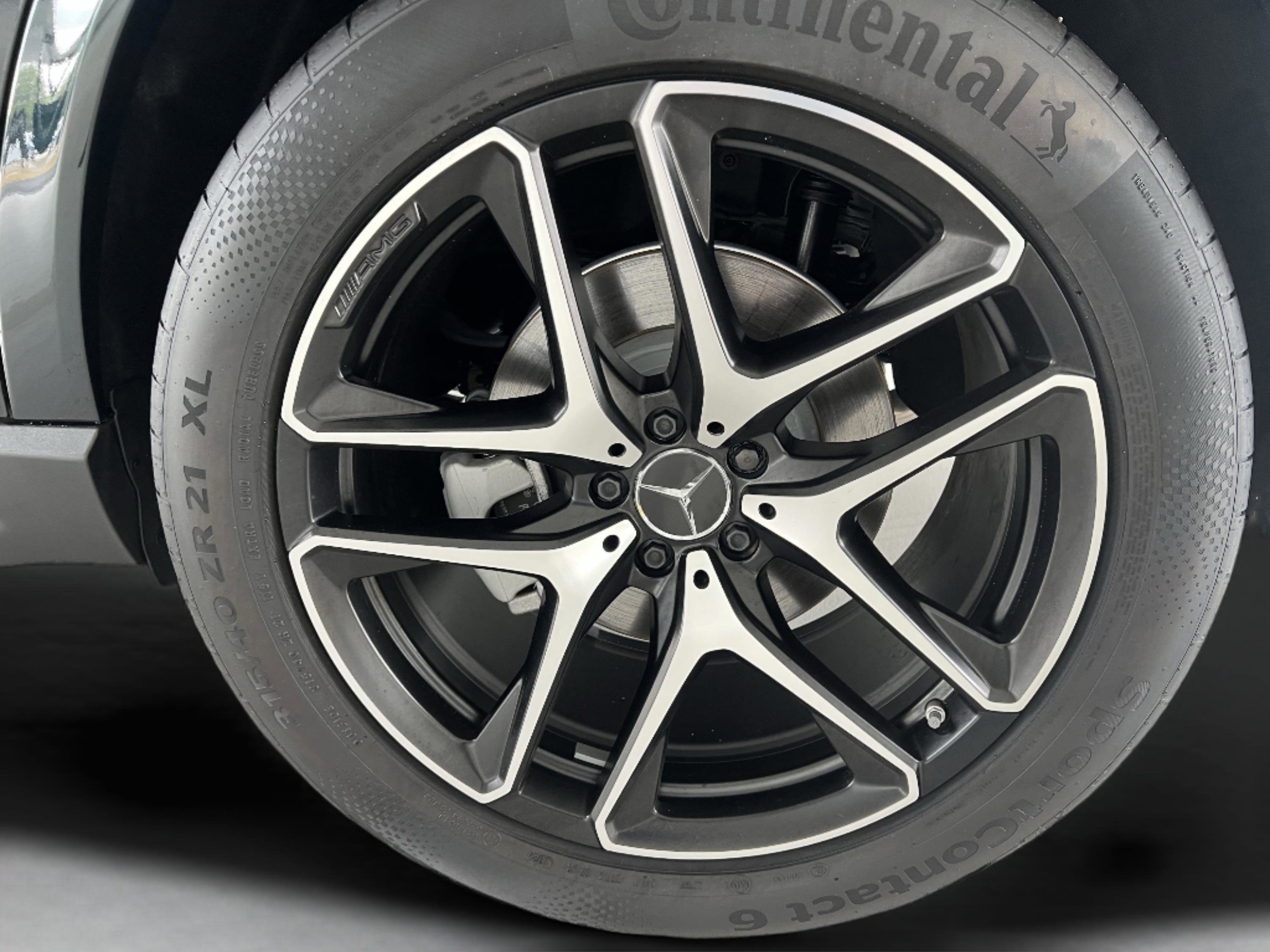 2025 Mercedes-Benz GLE AMG GLE 53 - Photo 10