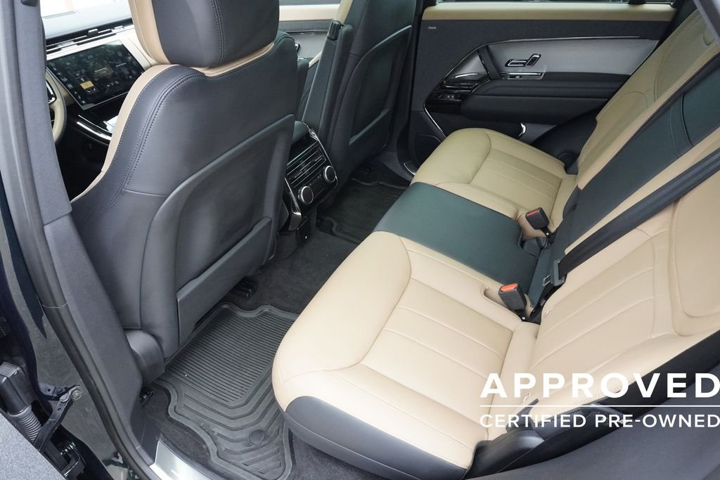 Certified Used 2026 Green Land Rover Dynamic SE image 29