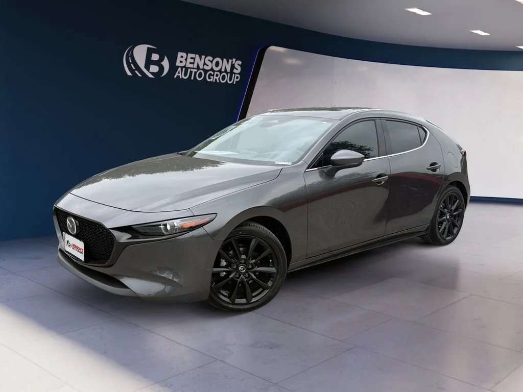 2026 Mazda CX-3 Premium MT 5-Door SKYACTIV's photo