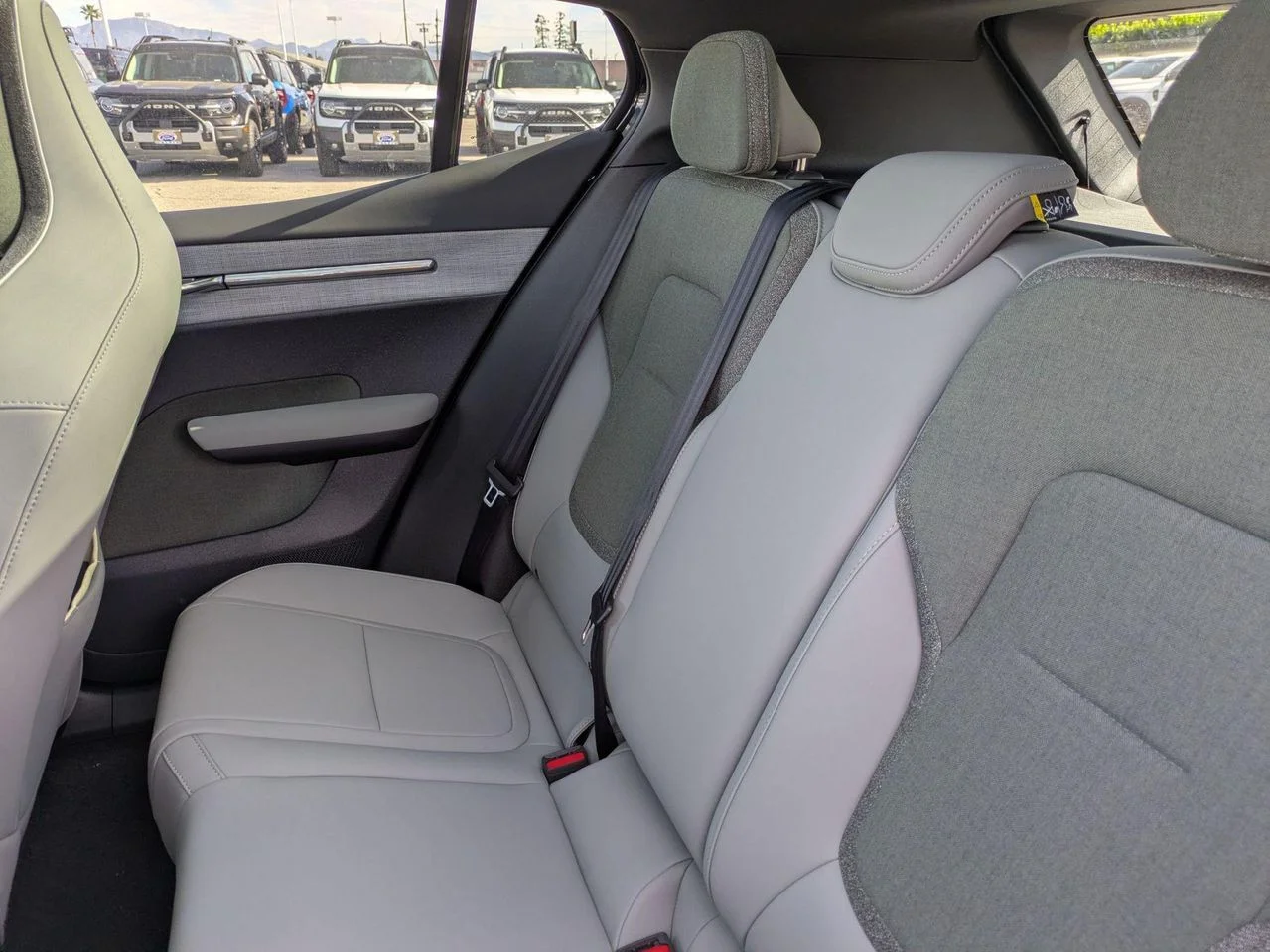 2026 Volvo EX30 Plus - Photo 12