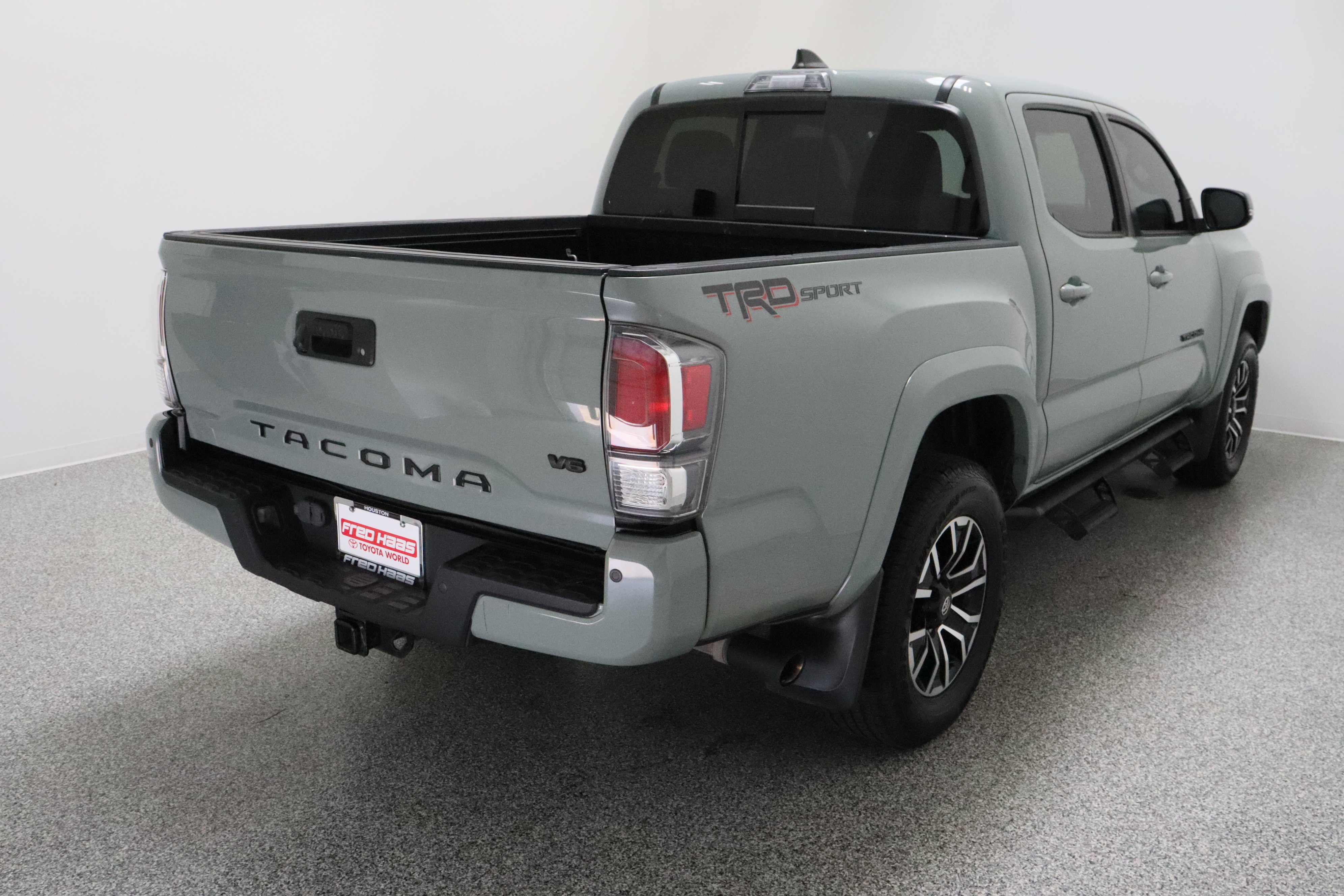 Used 2022 Lunar Rock Toyota TRD Sport 3.5L image 7