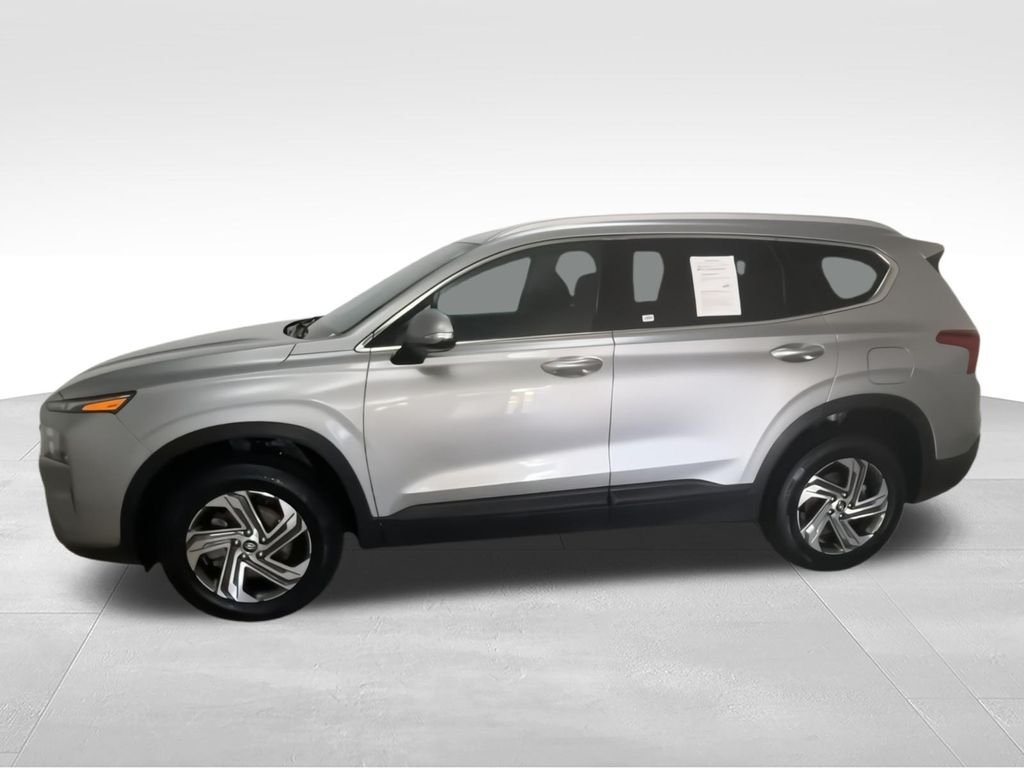 Used 2023 Silver Hyundai SEL image 2