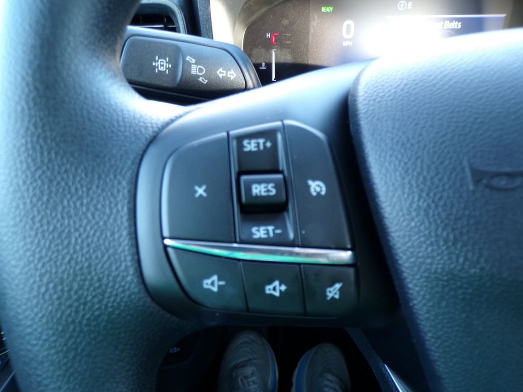 New 2026 Space White Metallic Ford XLT image 15
