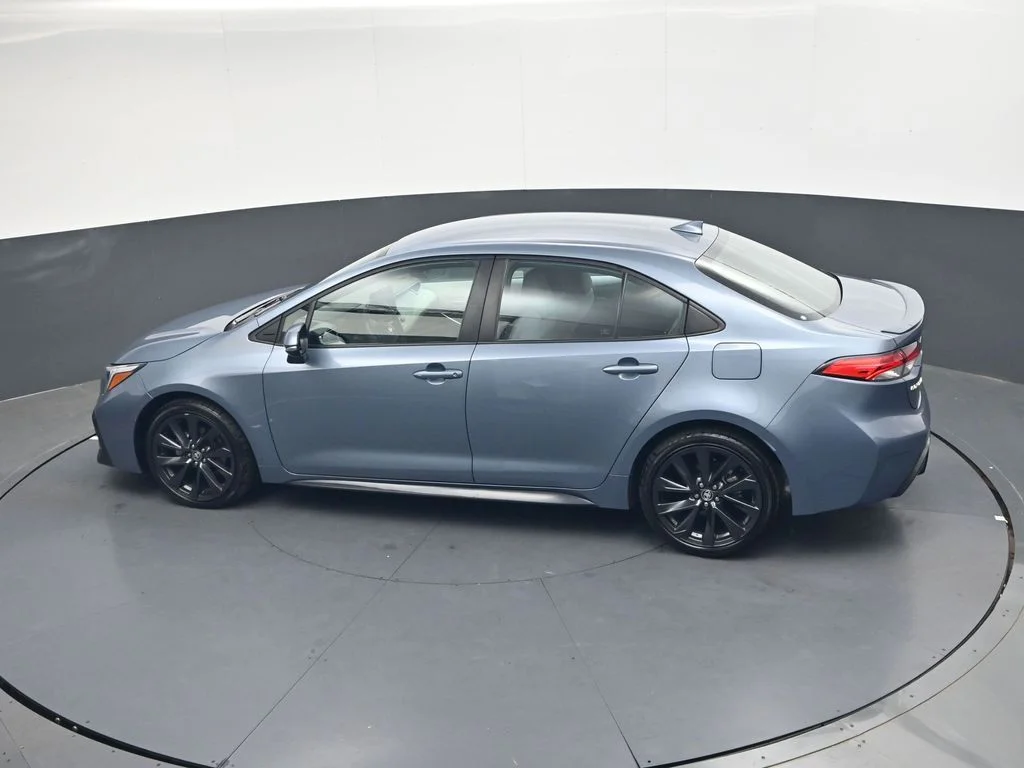 Used 2023  Toyota SE image 20