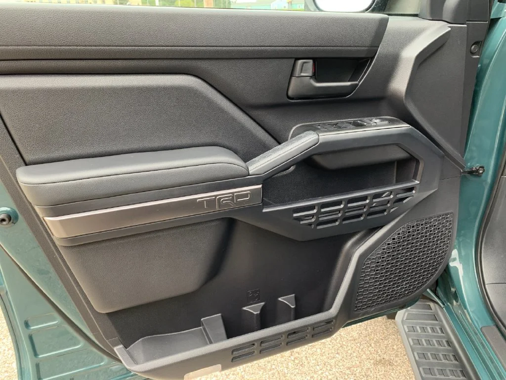 Used 2025 Green Toyota TRD Off-Road image 12