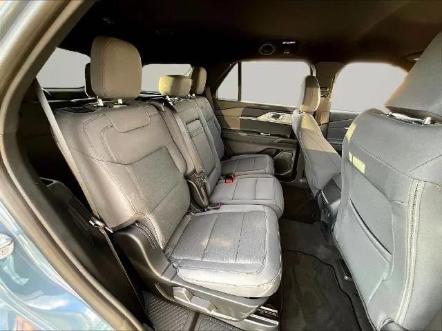 New 2027 Vapor Blue Metallic Ford Active image 52