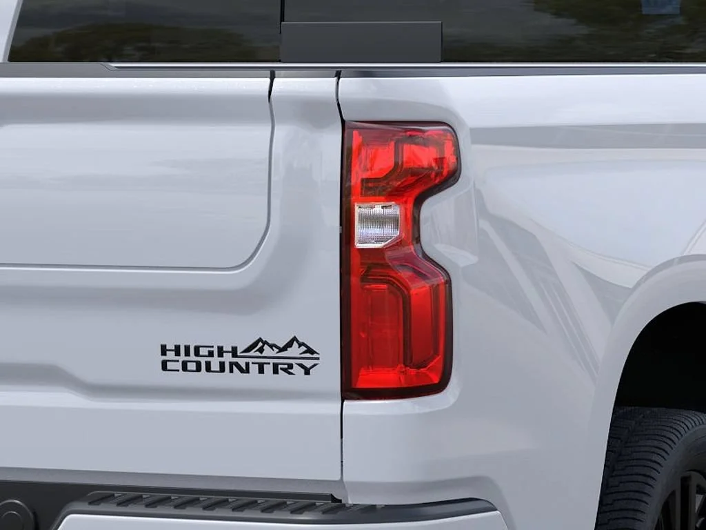New 2026 Polar White Tricoat Chevrolet High Country image 12