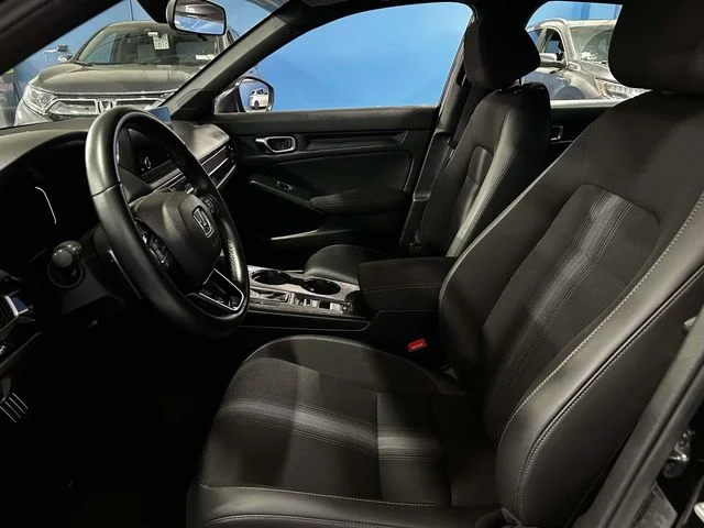 2025 Honda Civic Sport - Photo 15