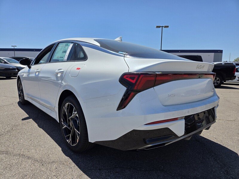 New 2026 Snow White Pearl Kia GT-Line FWD image 4