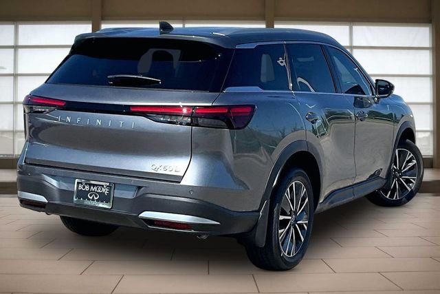 New 2027 GRAPHITE SHADOW INFINITI LUXE image 2