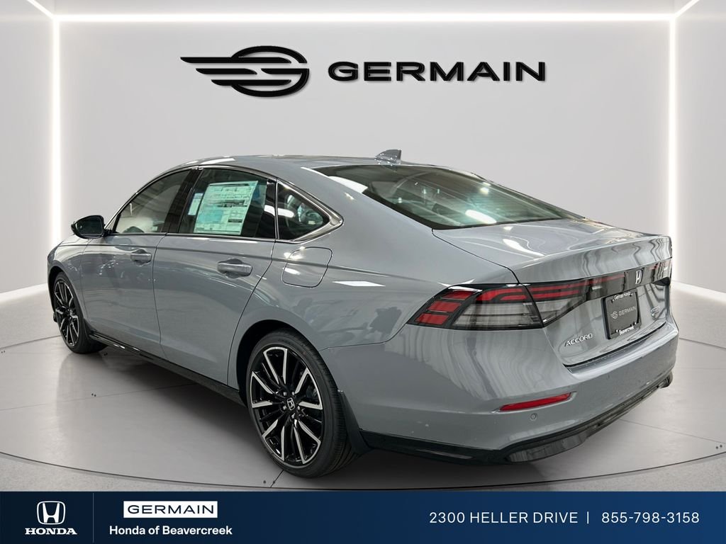 New 2026 Urban Gray Pearl Honda Touring image 5