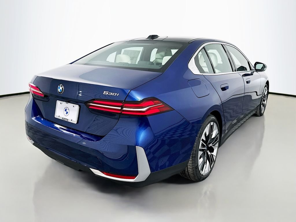 Used 2026 Phytonic Blue Metallic BMW 530i image 5