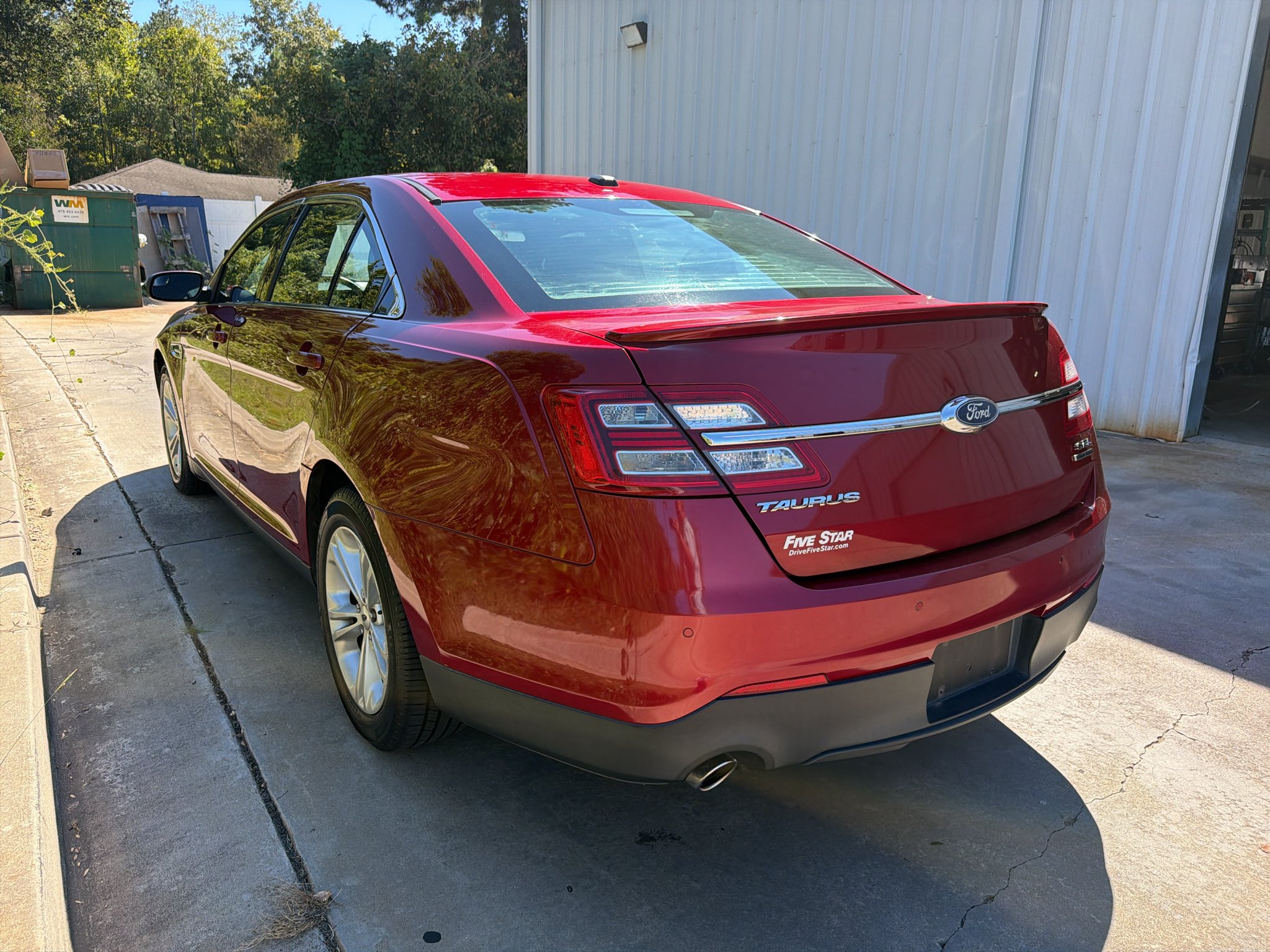 Used 2018 Ruby Red Metallic Tinted Clearcoat Ford SEL image 4