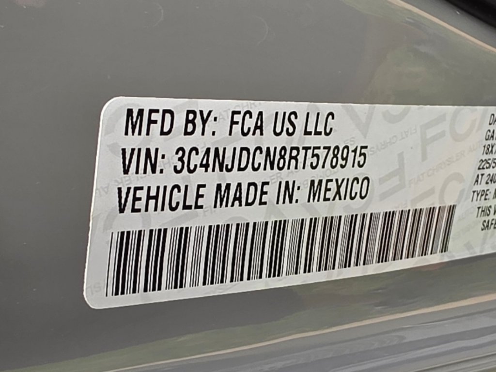 Certified Used 2024 Sting-Gray Clear Coat Jeep Limited image 35