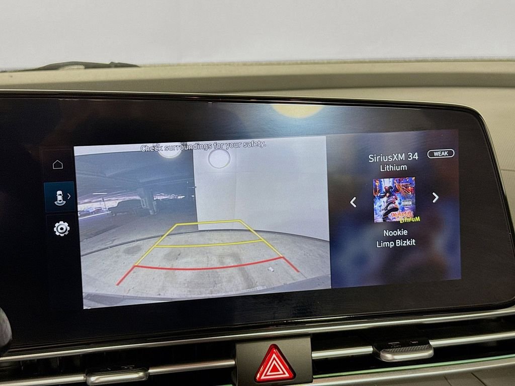2025 Hyundai Elantra SEL - Photo 10
