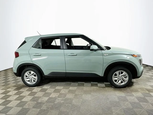 New 2026 Hyundai VENUE SE