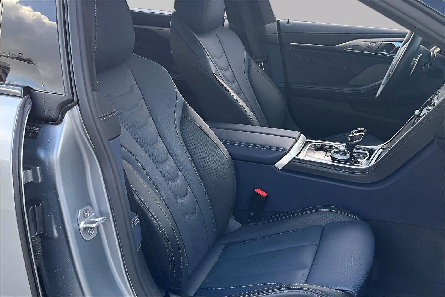 Used 2026 Frozen Pure Grey Metallic BMW M850i image 8