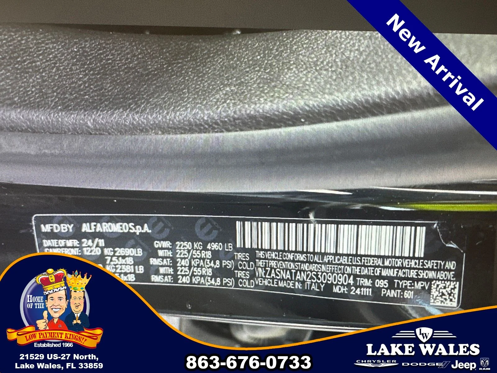 Used 2025 Black Alfa Romeo Base image 11