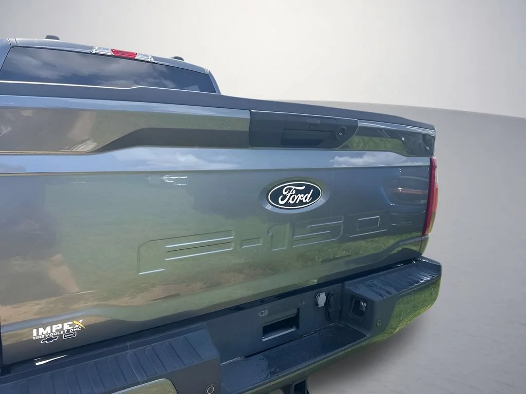 Used 2024 Gray Ford XLT image 33
