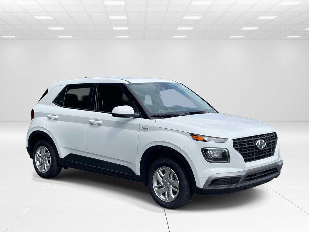 New 2026 White Hyundai SE image 1